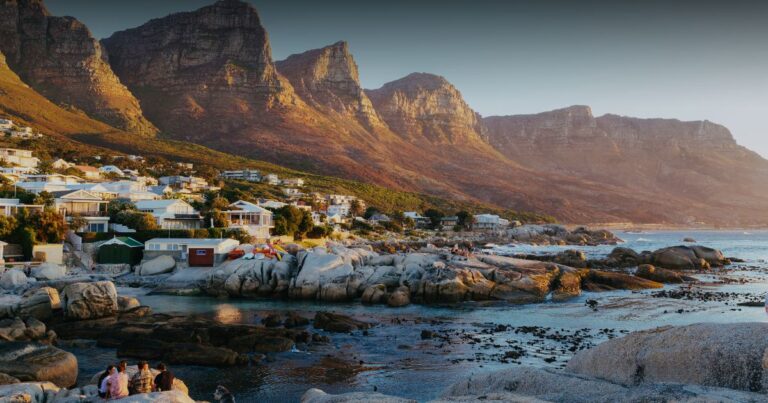 What to Pack for South Africa: Safari & Cape Town (16-Day Travel Guide)
