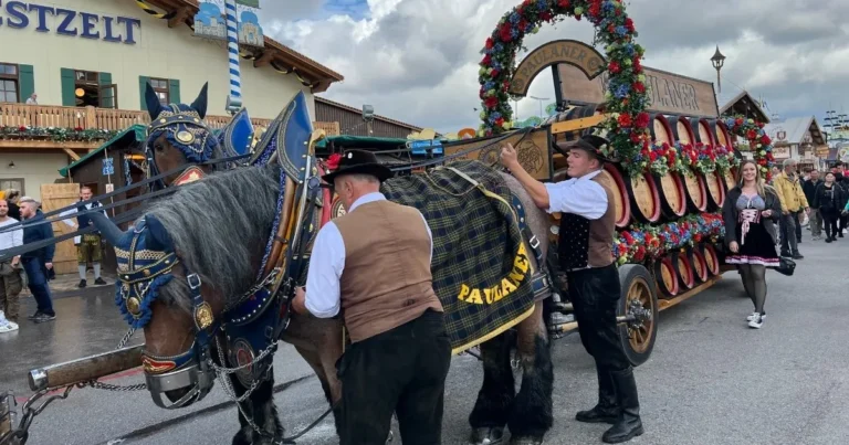 Oktoberfest_munich_open_ceremony_soulensway
